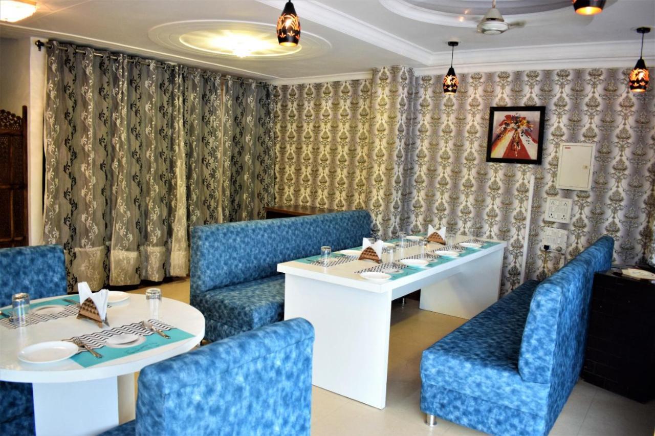 Hotel Tara Palace By Goyal Hoteliers アーグラ エクステリア 写真